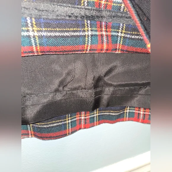 Vintage Pendleton Black Red Stewart Tartan Plaid Wool ALine Skirt Medium Preppy - Picture 3 of 5